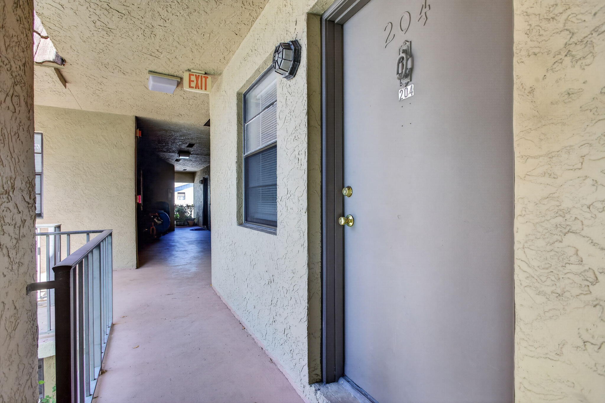 2141 Northeast 42nd Street, Unit 204 Lighthouse Point, FL 33064 - Photo 4 of 24 47-web-or-mls-2141-1211