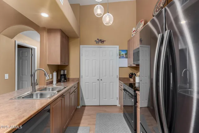 $282,000 | 10136 East Southern Avenue, Unit 2064, Mesa, AZ 85209