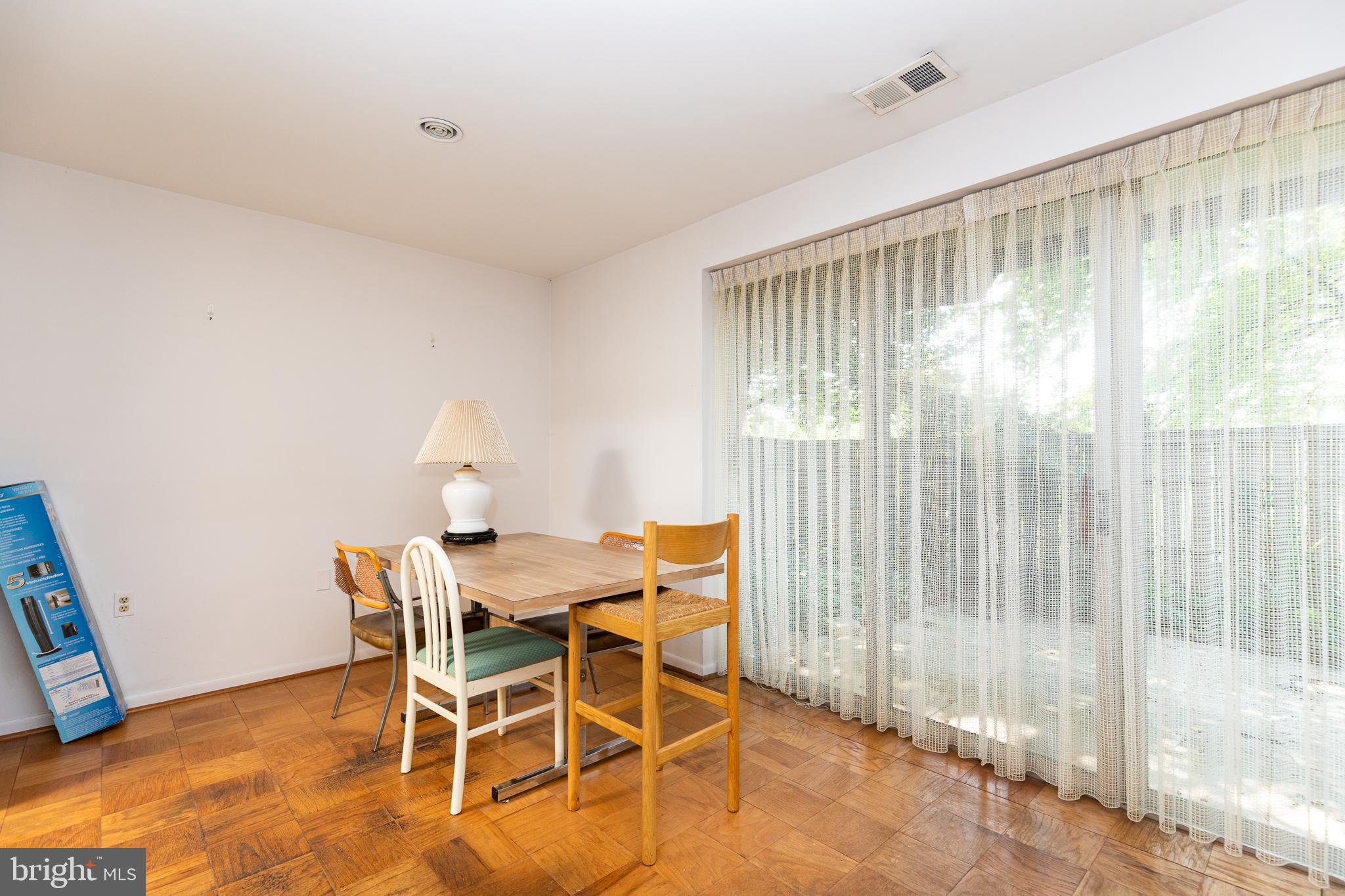 102 Cross Keys Road, Unit R102B Baltimore, MD 21210 - Photo 6 of 20