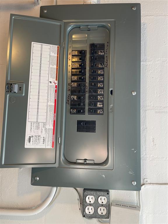 4614 Taray Lane Holiday, FL 34690 - Photo 9 of 12