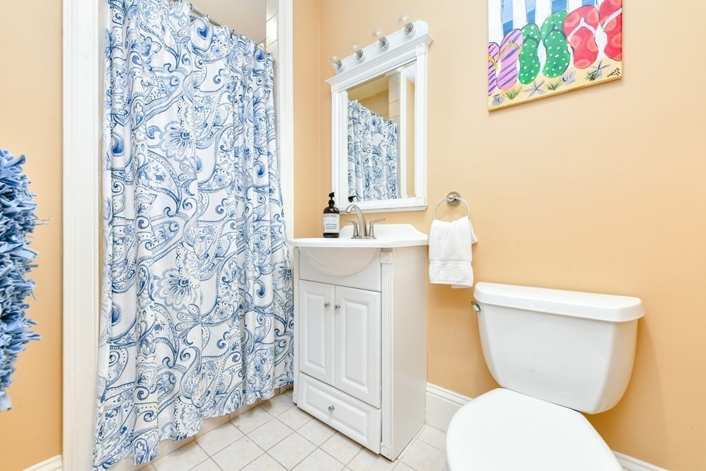 6 Larkin Road, Unit 6 Brookline, MA 02467 - Photo 3 of 41