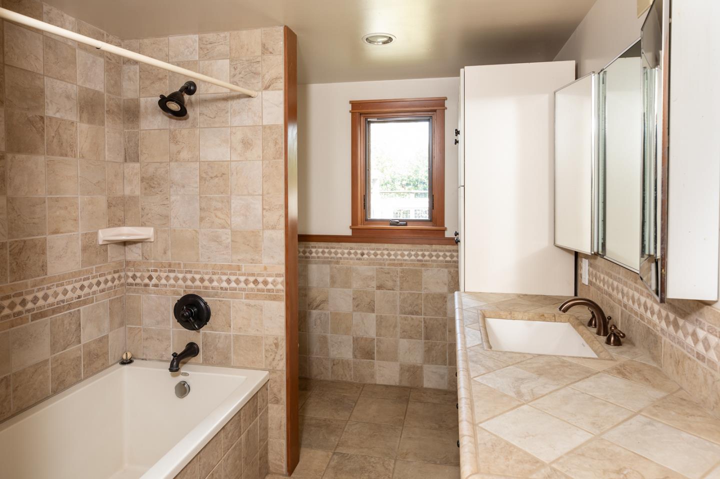 244 Bonita Road Portola Valley, CA 94028 - Photo 9 of 14