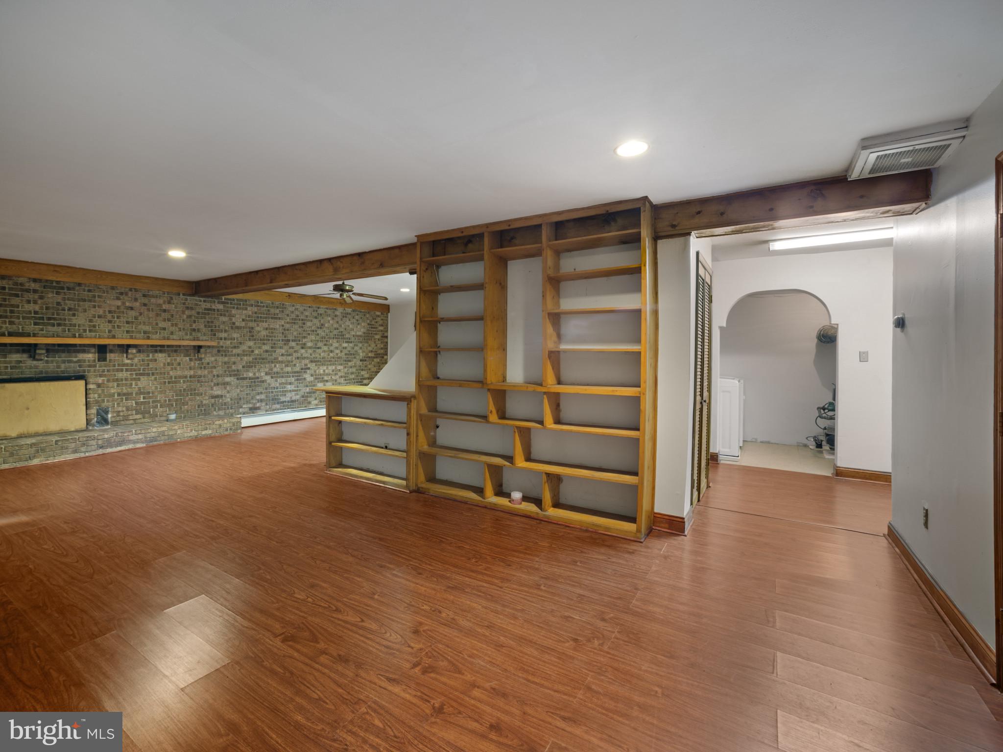 372 Sansbury Road Friendship, MD 20758 - Photo 4 of 33 Downstairs Living Room