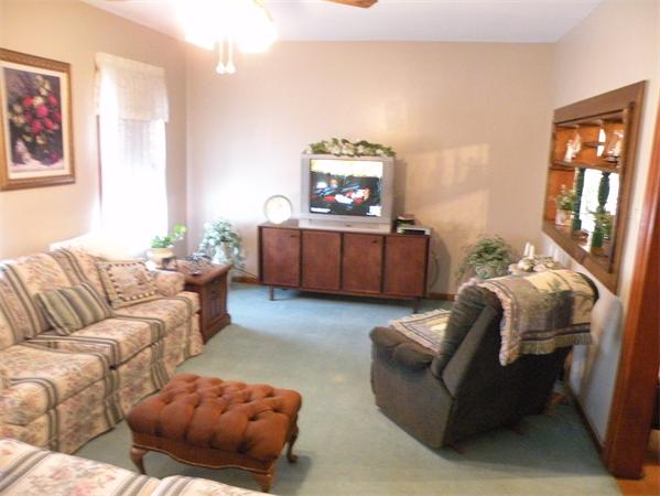 23 Windsor Street West Springfield, MA 01089 - Photo 8 of 16 Gallery Image 8