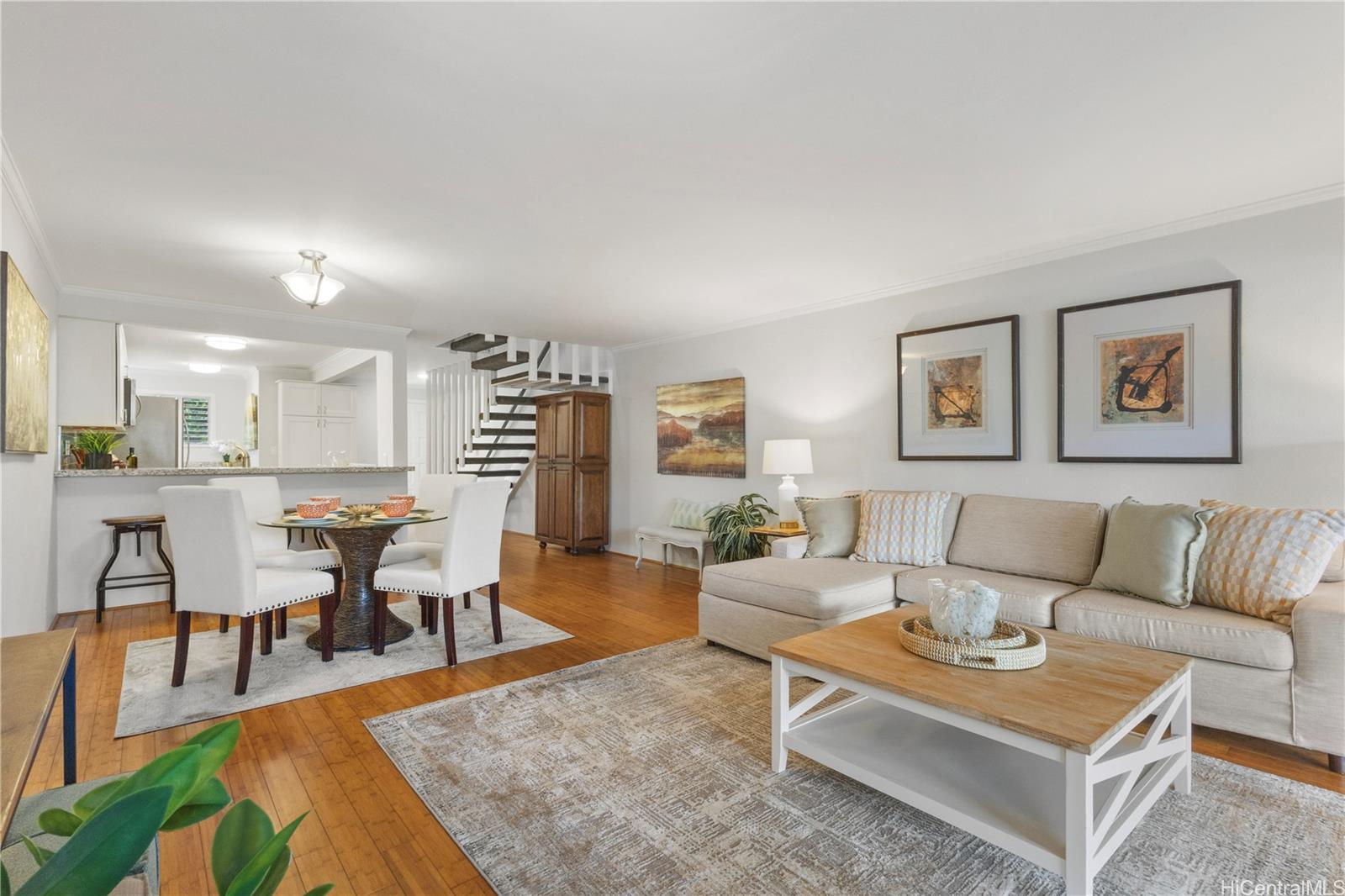 444 Lunalilo Home Road, Unit 123 Honolulu, HI 96825 - Photo 2 of 20 Spacious Living room