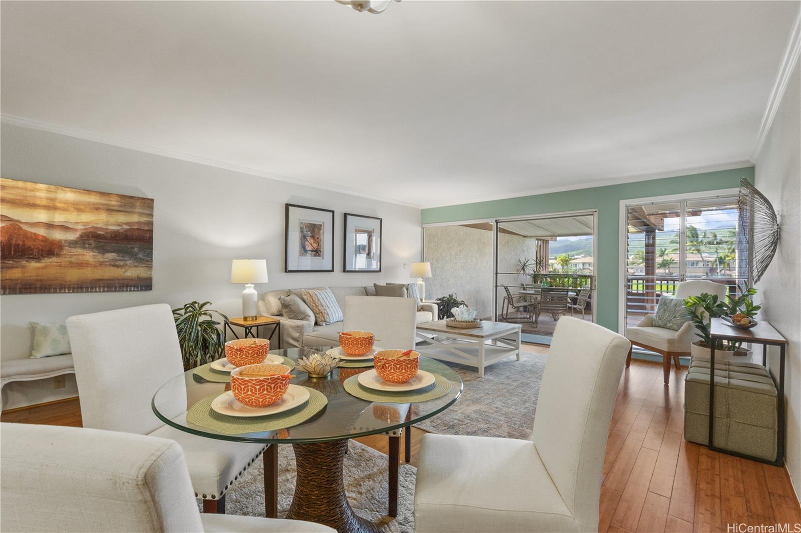 444 Lunalilo Home Road, Unit 123 Honolulu, HI 96825 - Photo 6 of 20 Dining area looks into living room