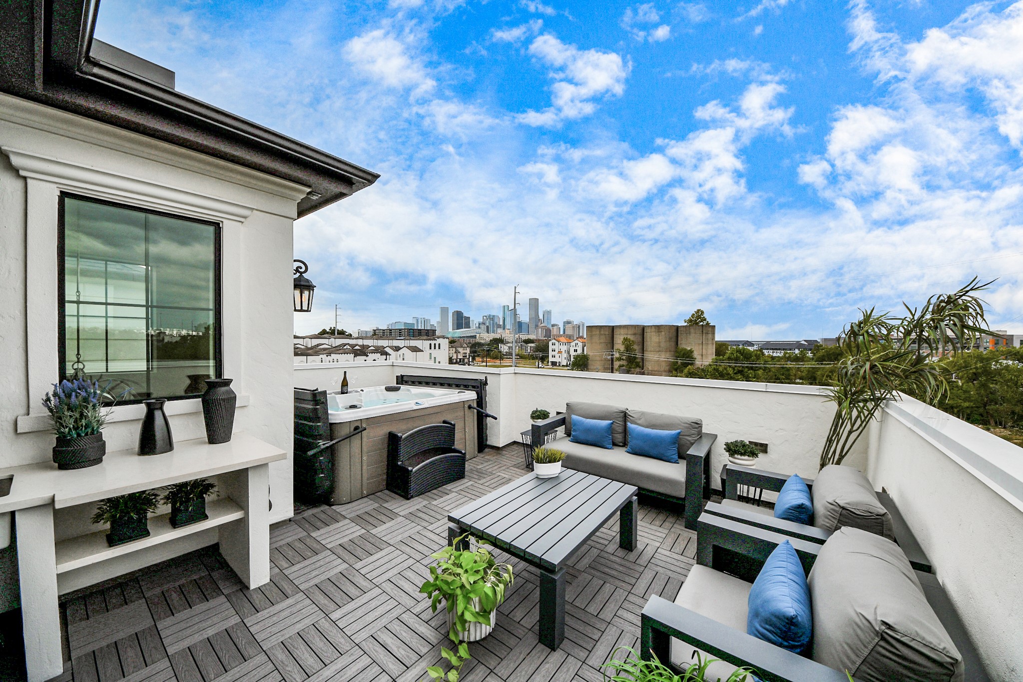 2765 Freund Street Houston, TX 77003 - Photo 3 of 44 a view of a terrace with furniture