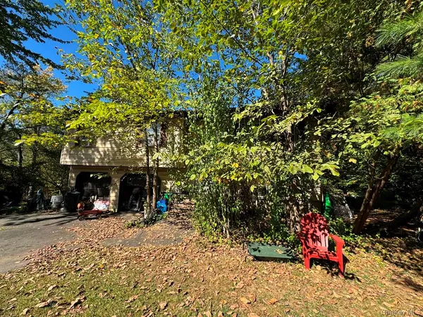 $619,900 | 125 Burrows Lane, Blauvelt, NY 10913