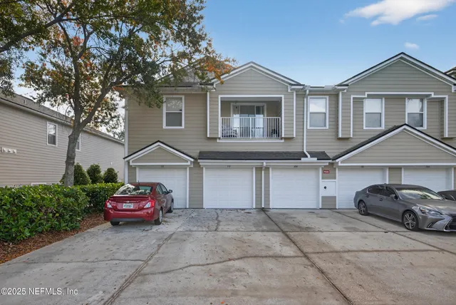 $1,650 | 7028 Deer Lodge Circle, Unit 112, Jacksonville, FL 32256