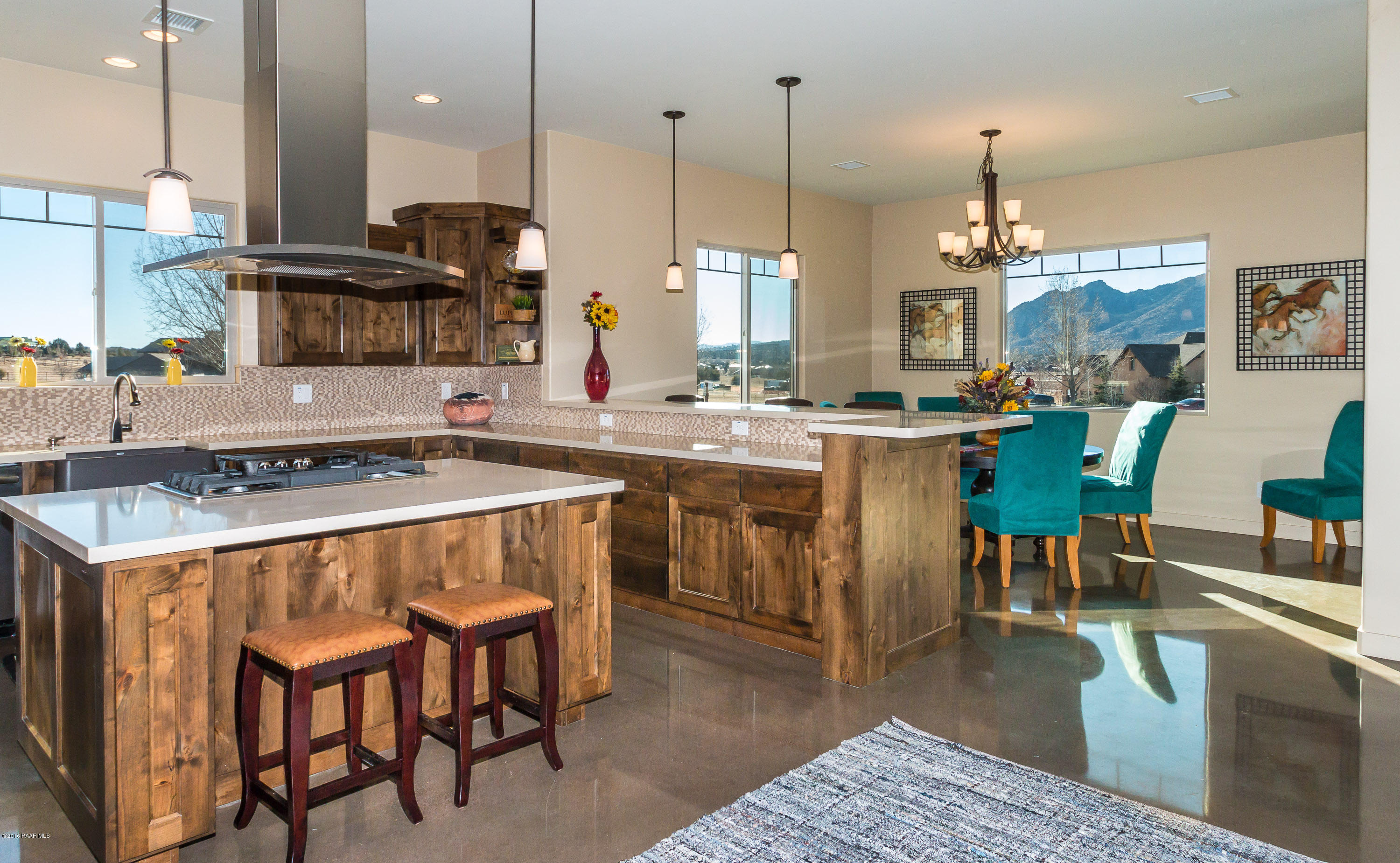 9060 North American Ranch Road Prescott, AZ 86305 - Photo 11 of 29 Kitchen Dining