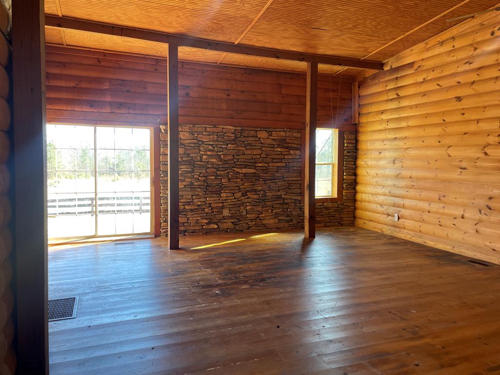 13 Lakeridge Road Seale, AL 36875 - Photo 14 of 24 Master Bedroom