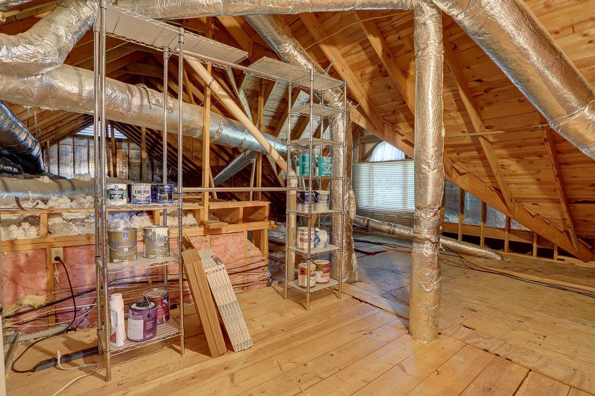 3365 Harrell Road Arlington, TN 38002 - Photo 29 of 36 a view of a tall building with many windows