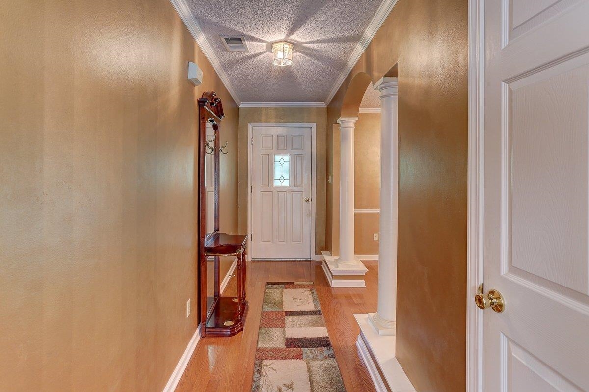 3365 Harrell Road Arlington, TN 38002 - Photo 7 of 36 wooden floor in a gallery