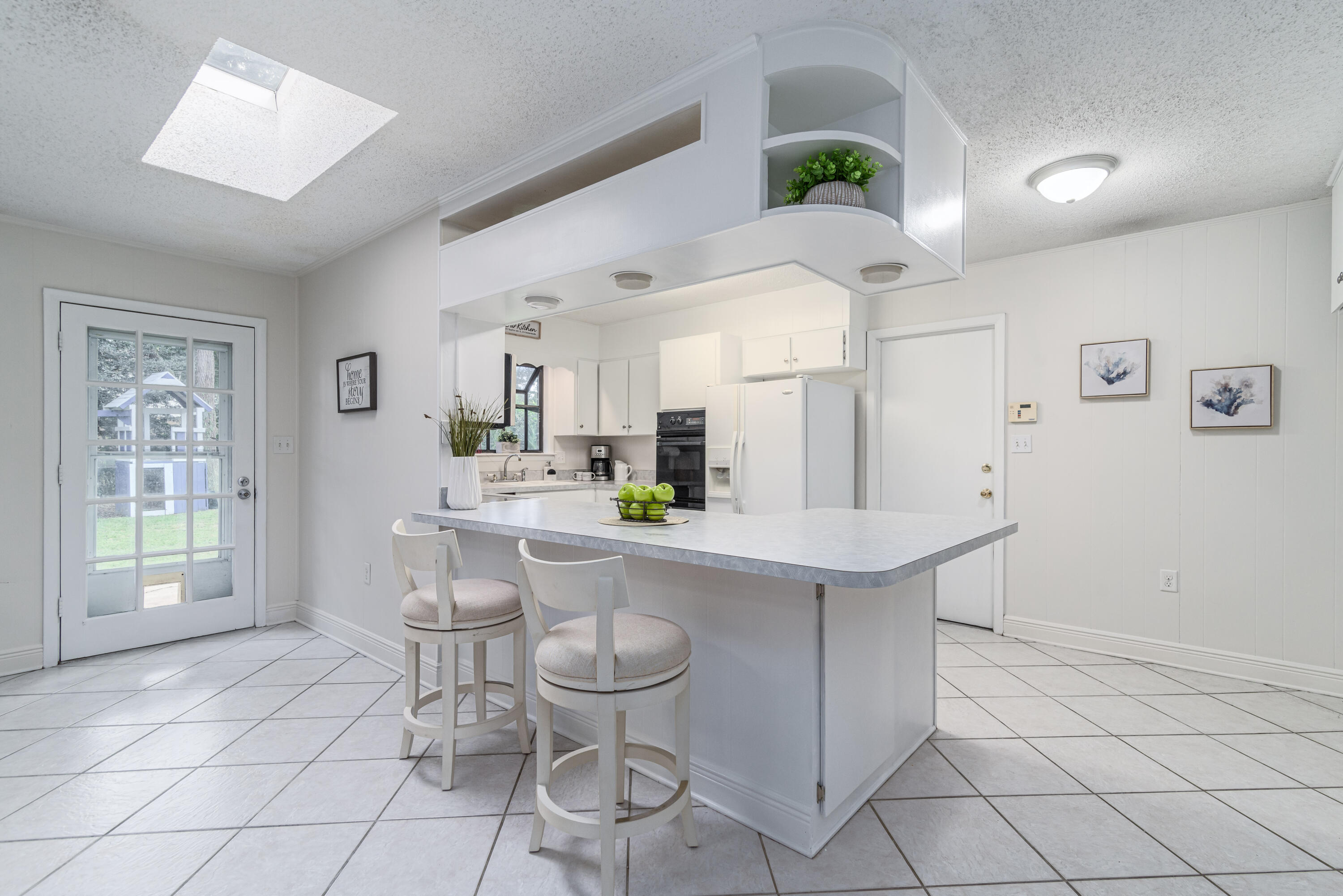 207 Country Club Road Shalimar, FL 32579 - Photo 15 of 60