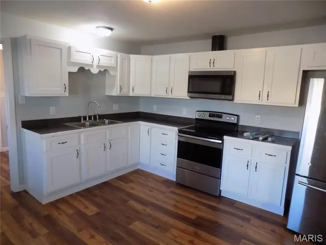 $190,000 | 33362 Highway 21, Lesterville, MO 63654