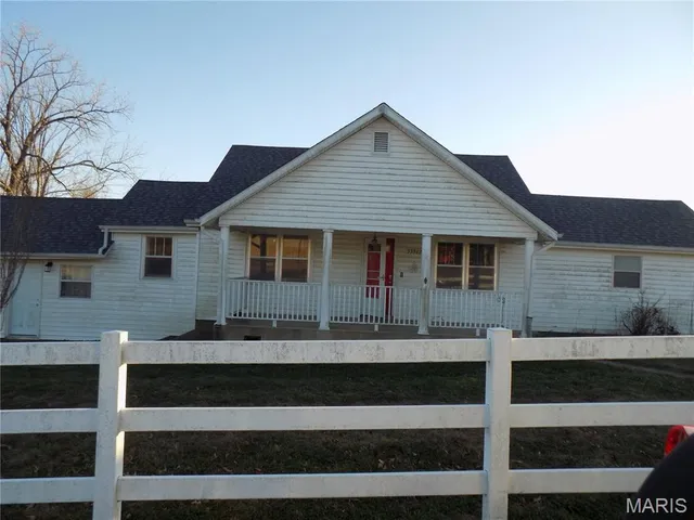 $190,000 | 33362 Highway 21, Lesterville, MO 63654