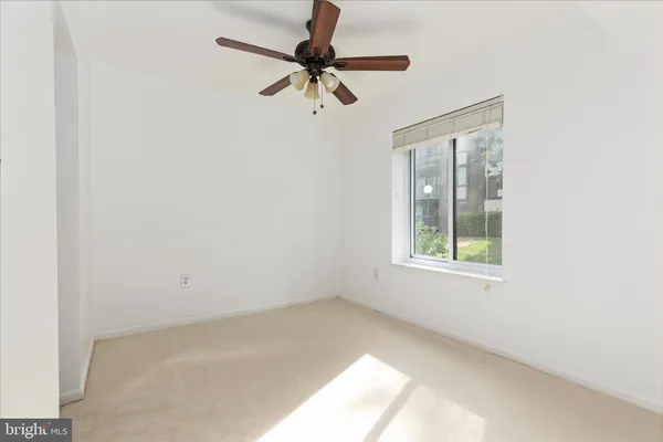 $269,900 | 9702 Kingsbridge Drive, Unit 3, Fairfax, VA 22031
