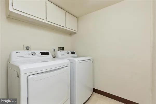 $269,900 | 9702 Kingsbridge Drive, Unit 3, Fairfax, VA 22031