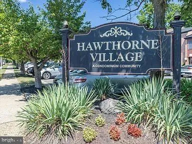 $269,900 | 9702 Kingsbridge Drive, Unit 3, Fairfax, VA 22031