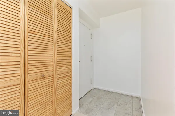 $269,900 | 9702 Kingsbridge Drive, Unit 3, Fairfax, VA 22031