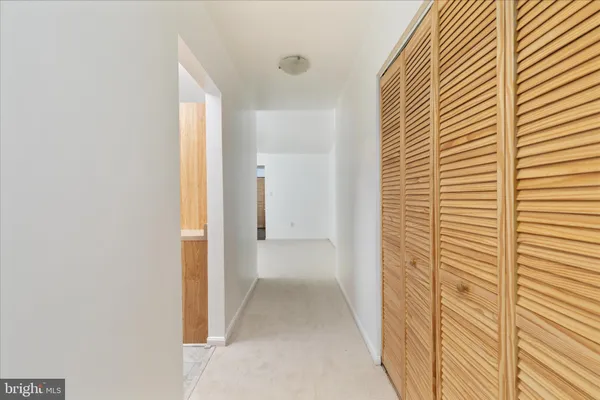 $269,900 | 9702 Kingsbridge Drive, Unit 3, Fairfax, VA 22031