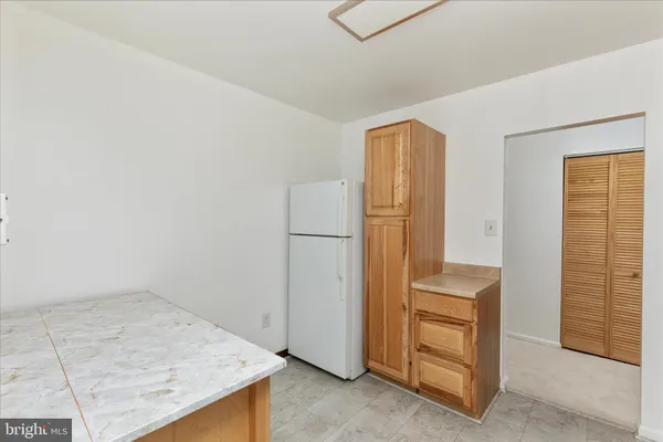 $269,900 | 9702 Kingsbridge Drive, Unit 3, Fairfax, VA 22031