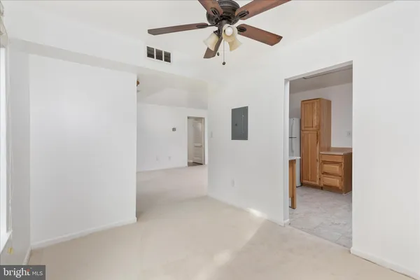 $269,900 | 9702 Kingsbridge Drive, Unit 3, Fairfax, VA 22031
