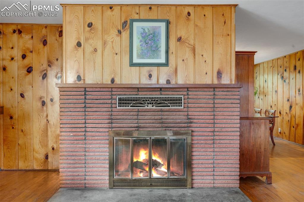 4415 Heizer Street Cascade, CO 80809 - Photo 8 of 50 1st of 2 fireplaces - wood burning