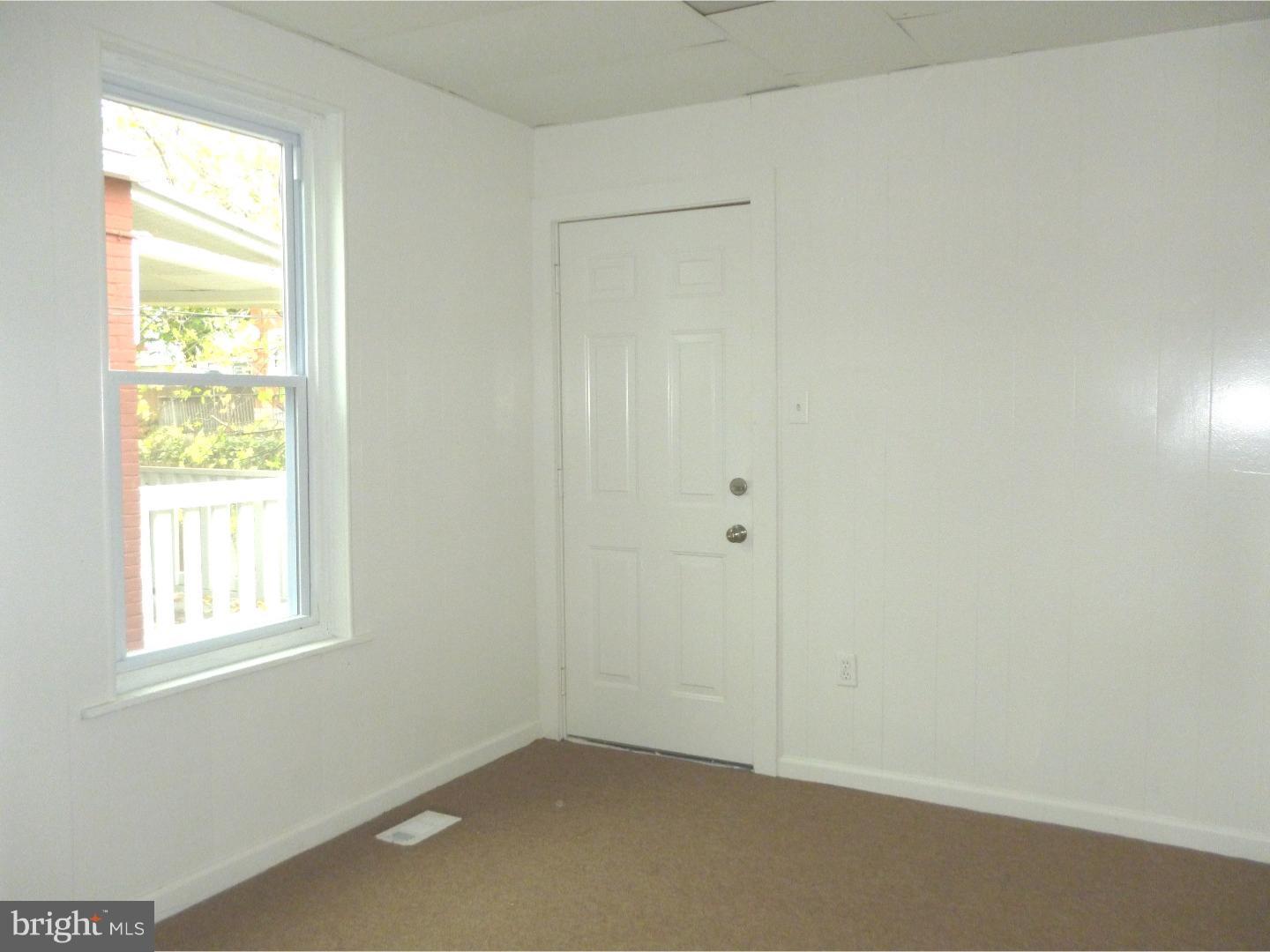 523 Locust Street Reading, PA 19604 - Photo 5 of 10 Gallery Image 5
