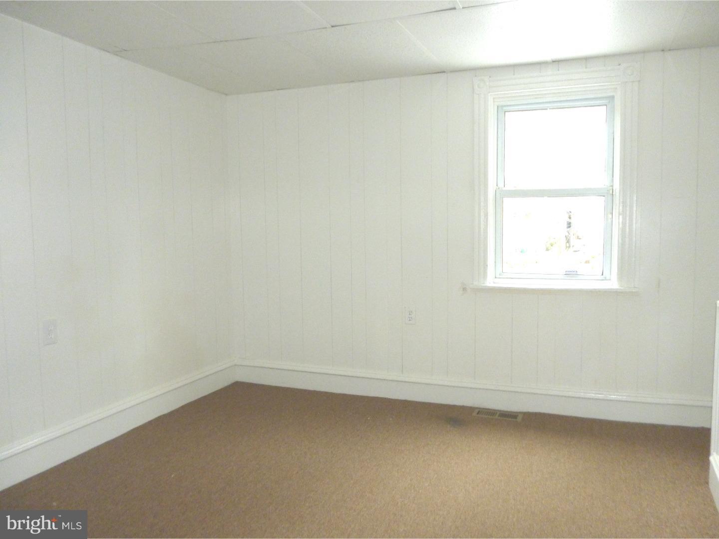 523 Locust Street Reading, PA 19604 - Photo 9 of 10 Gallery Image 9