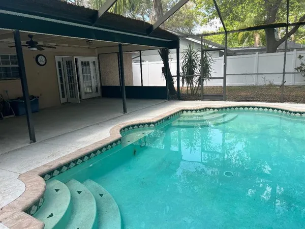 $3,300 | 200 Arbor Drive West, Palm Harbor, FL 34683
