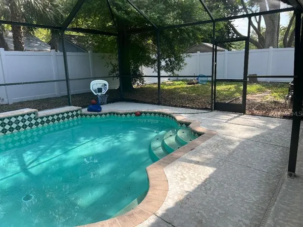 $3,300 | 200 Arbor Drive West, Palm Harbor, FL 34683