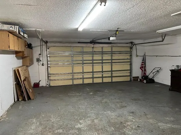 $3,300 | 200 Arbor Drive West, Palm Harbor, FL 34683