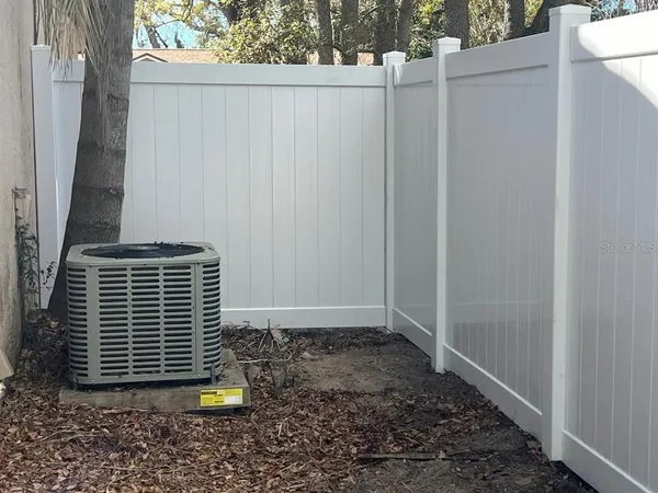 $3,300 | 200 Arbor Drive West, Palm Harbor, FL 34683