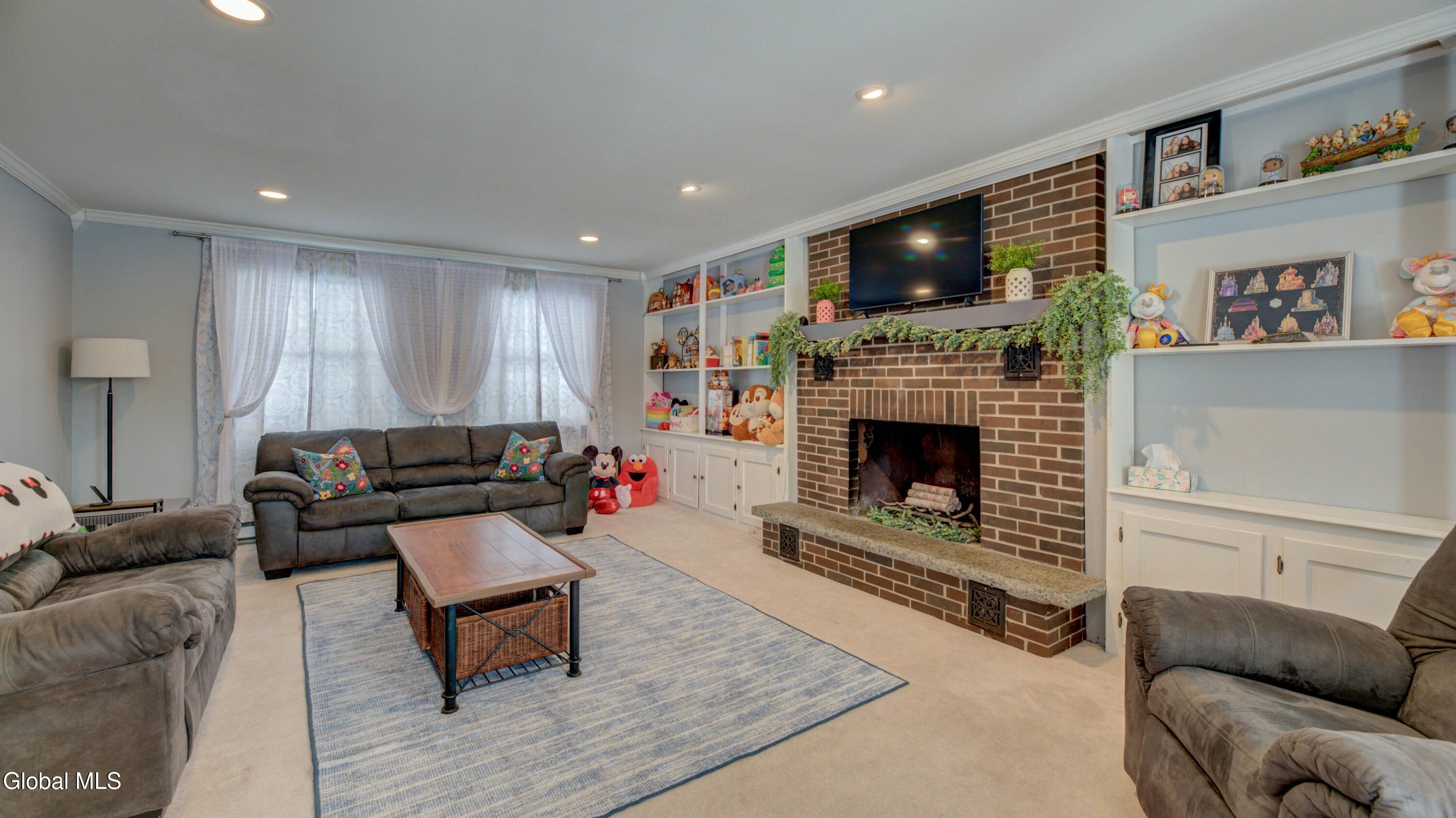 341 Hammondtown Road Amsterdam, NY 12010 - Photo 17 of 68 341 Hammondtown Rd-22