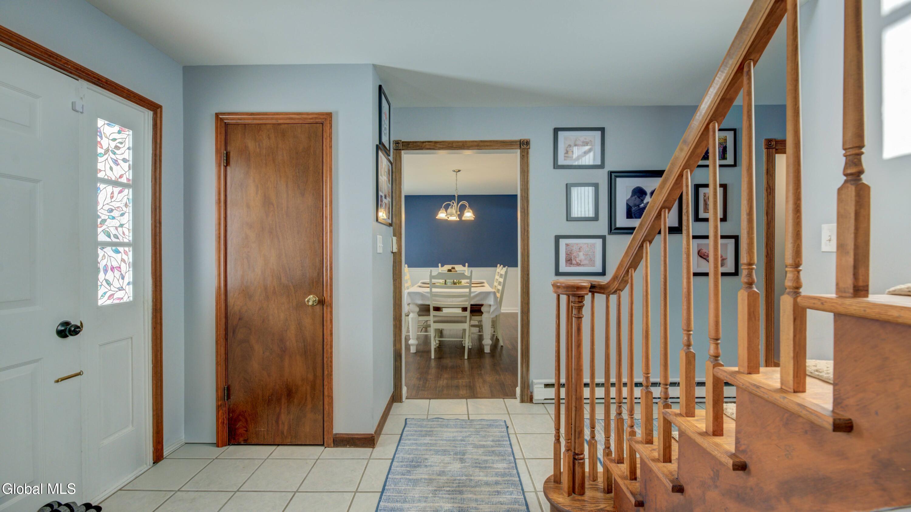 341 Hammondtown Road Amsterdam, NY 12010 - Photo 5 of 68 341 Hammondtown Rd-3