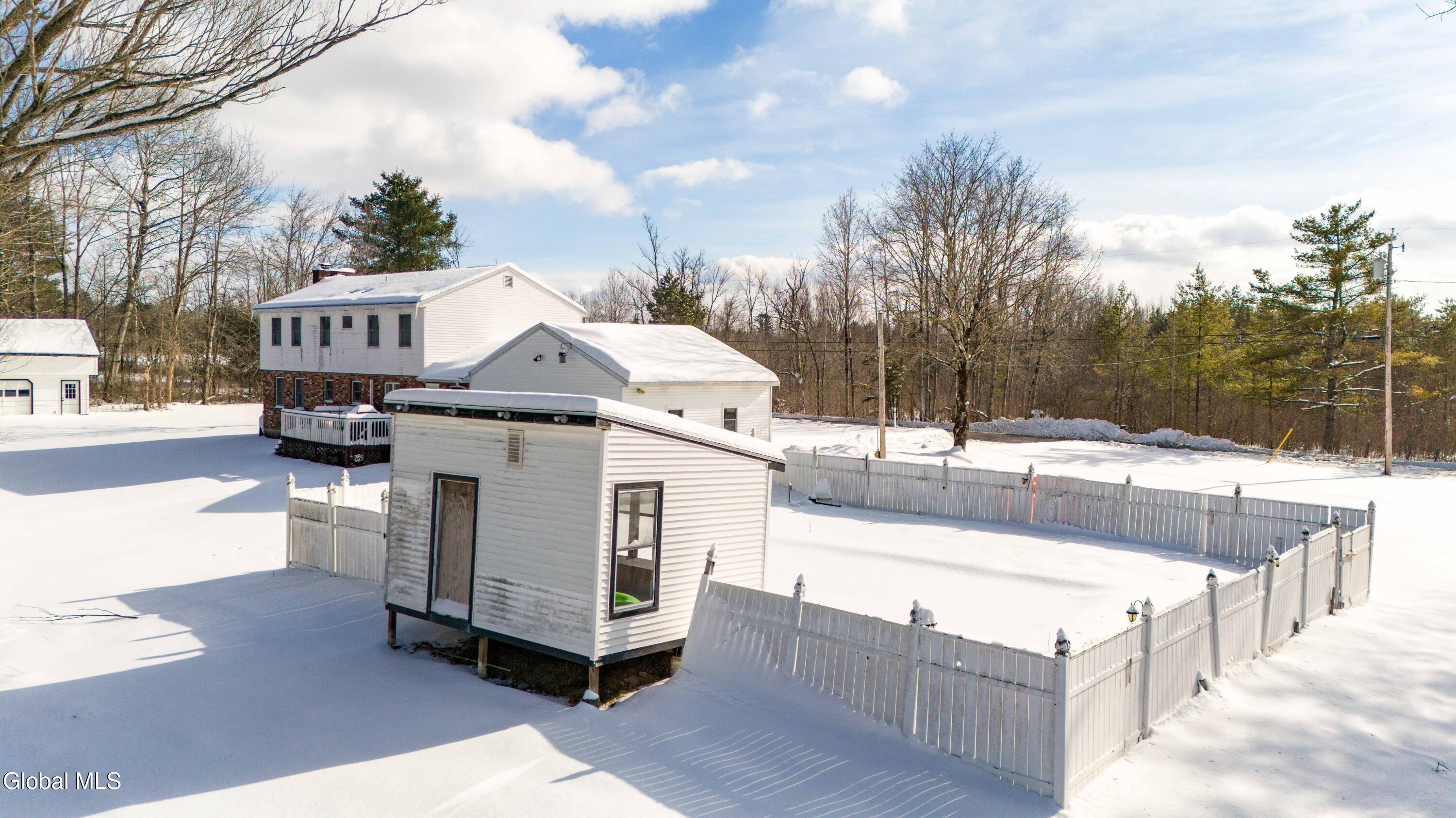 341 Hammondtown Road Amsterdam, NY 12010 - Photo 57 of 68 341 Hammondtown Rd-72