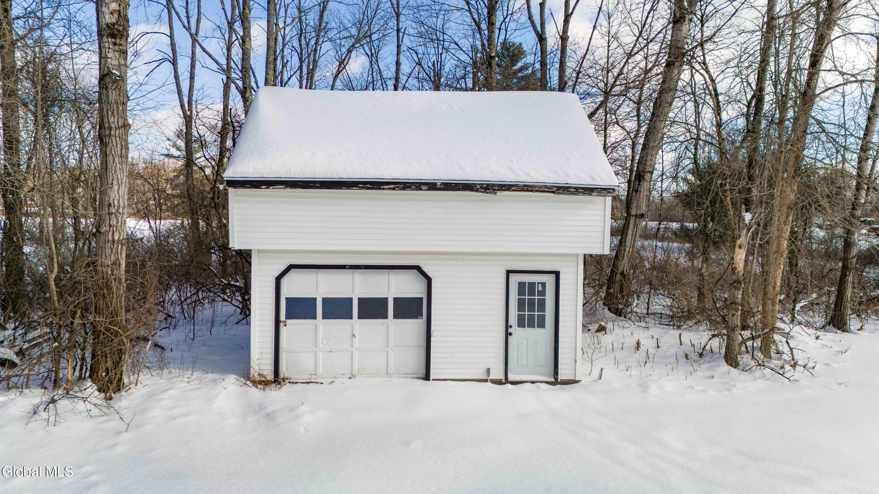 341 Hammondtown Road Amsterdam, NY 12010 - Photo 62 of 68 341 Hammondtown Rd-70