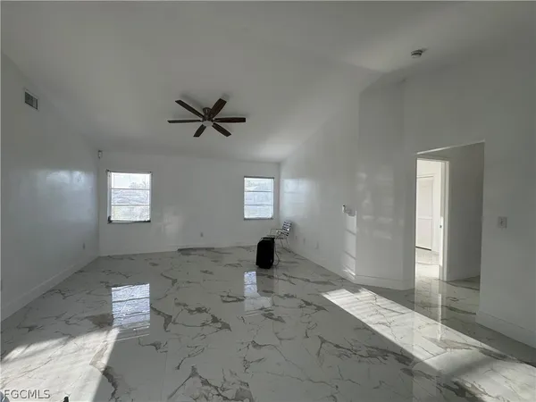 $2,200 | Undisclosed Address, Lehigh Acres, FL 33936