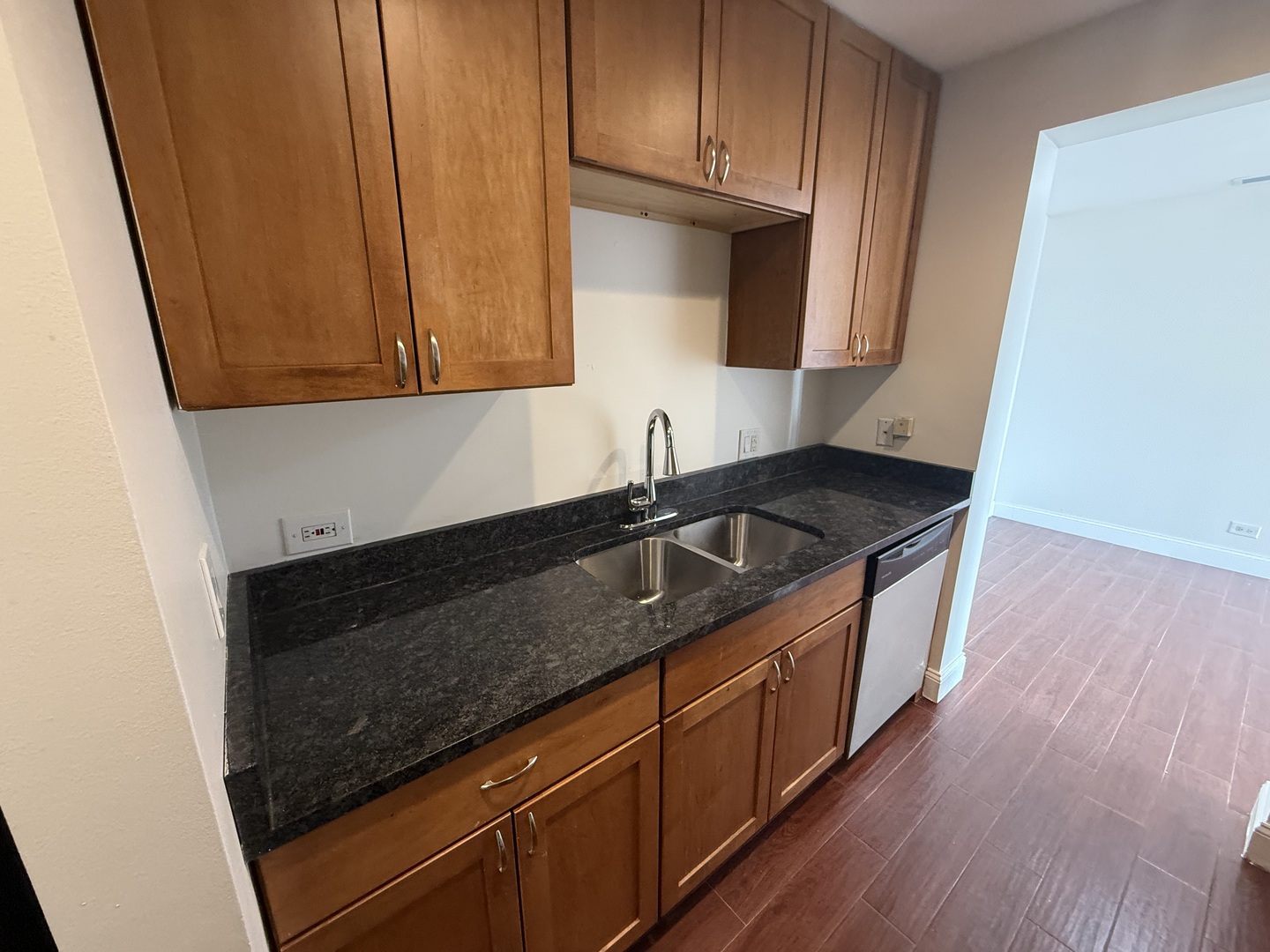 2300 North Harlem Avenue, Unit 802 Elmwood Park, IL 60707 - Photo 8 of 13