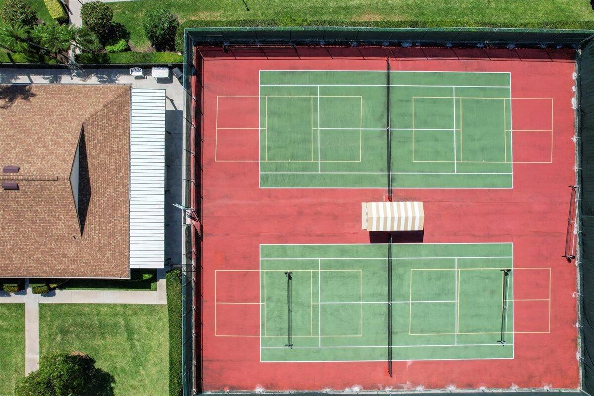 302 Pinecrest Circle, Unit D Jupiter, FL 33458 - Photo 20 of 23 Tennis