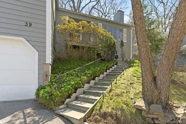 $599,900 | 39 Park Road, Goldens Bridge, NY 10526