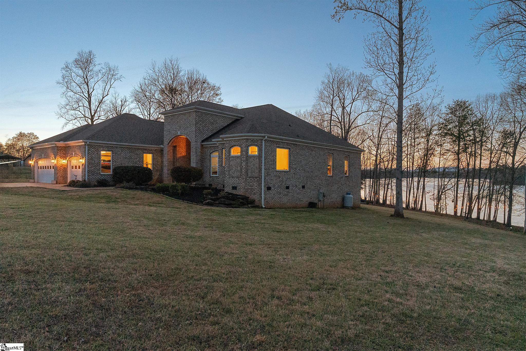 217 Aqua Cove Court Inman, SC 29349 - Photo 4 of 41