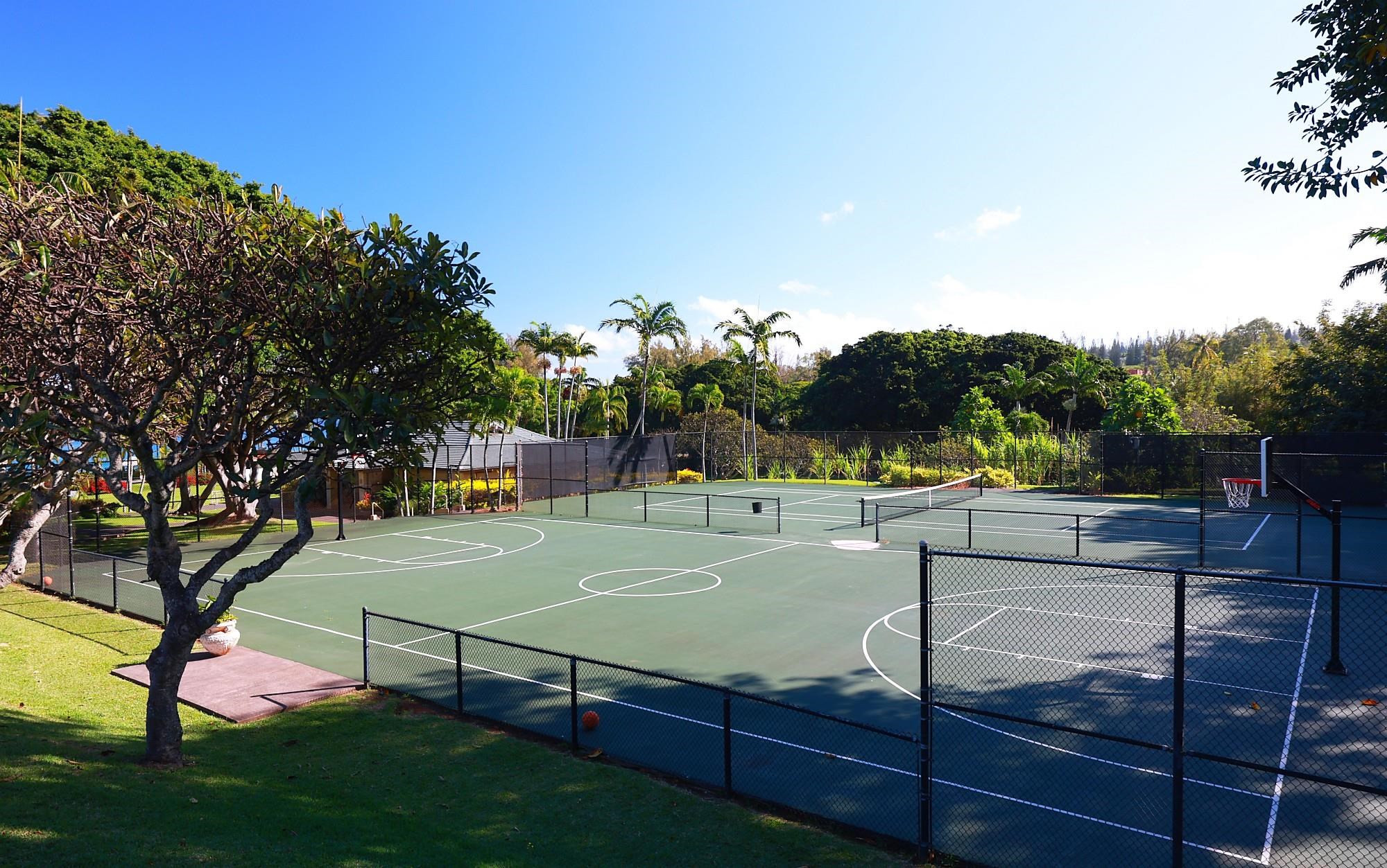 1 Ritz Carlton Drive, Unit 1502 Lahaina, HI 96761 - Photo 37 of 47 a view of a tennis ground with large trees