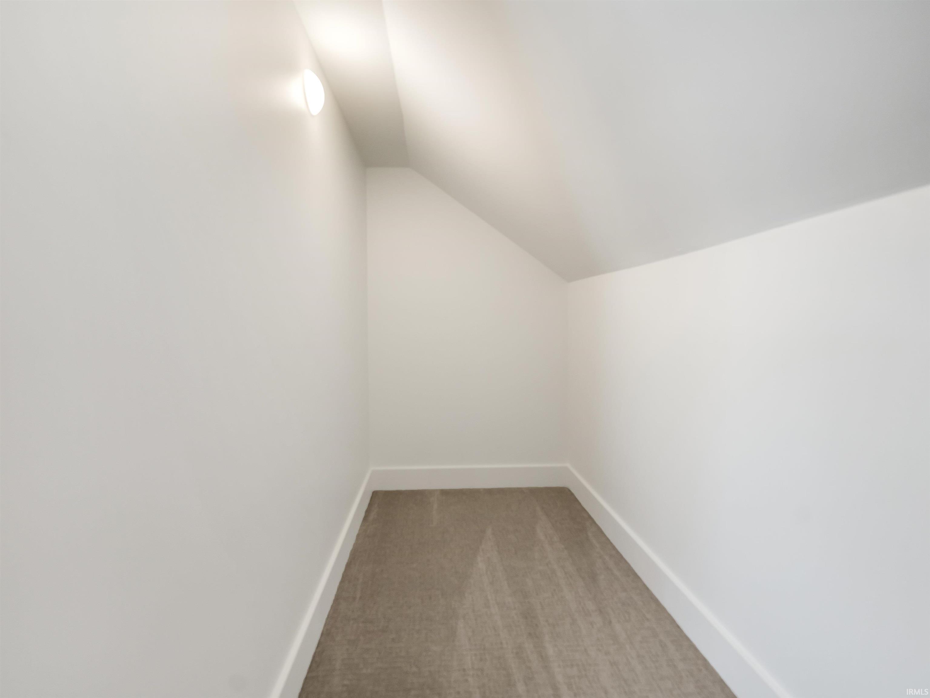 538 Clayton Avenue Fort Wayne, IN 46808 - Photo 33 of 36