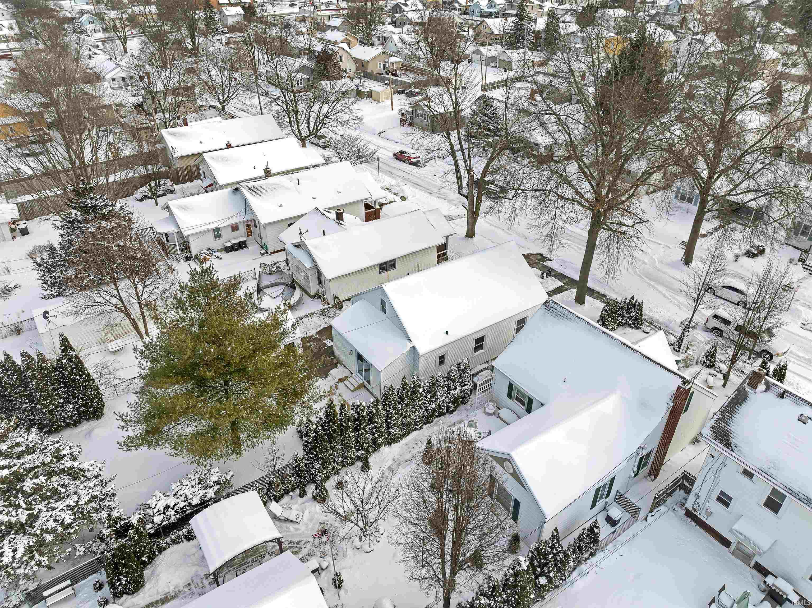 538 Clayton Avenue Fort Wayne, IN 46808 - Photo 5 of 36