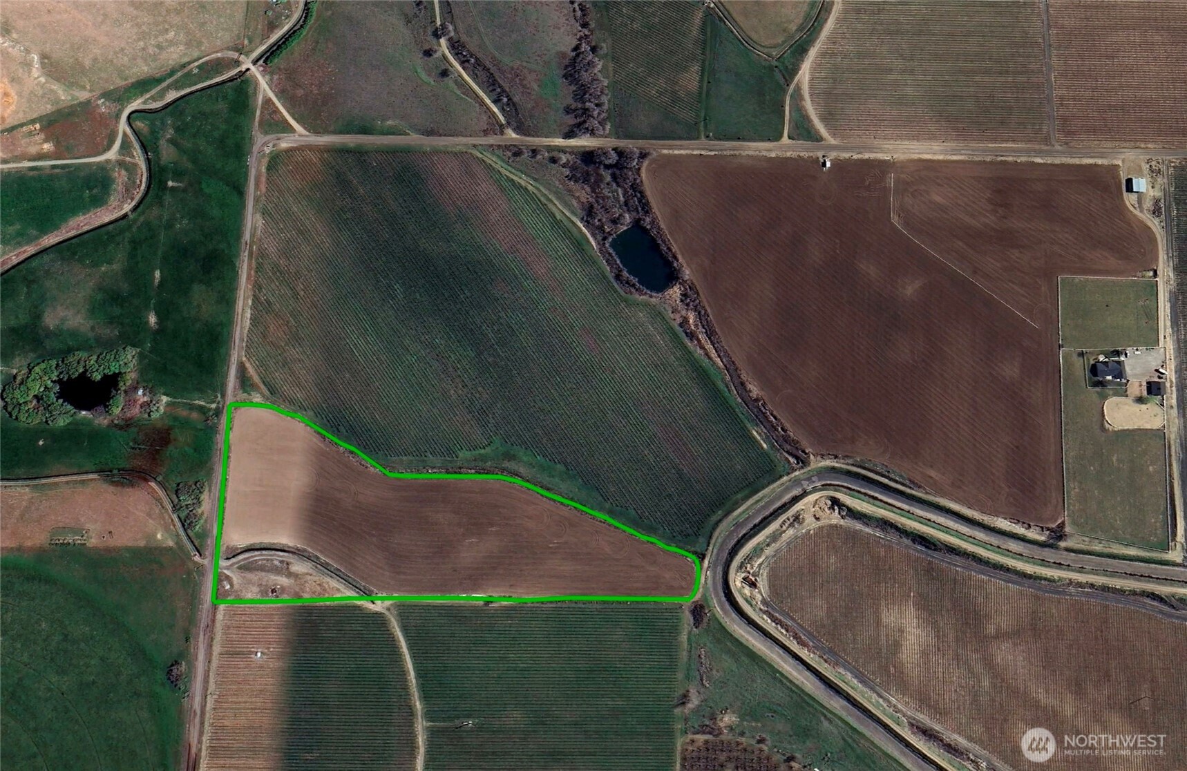 0 Van Belle/holmason Road Outlook, WA 98938 - Photo 2 of 4 an aerial view of a house