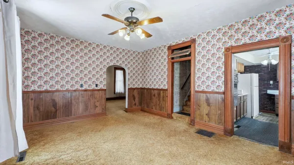 $72,100 | 403 Walnut Street, Burket, IN 46508