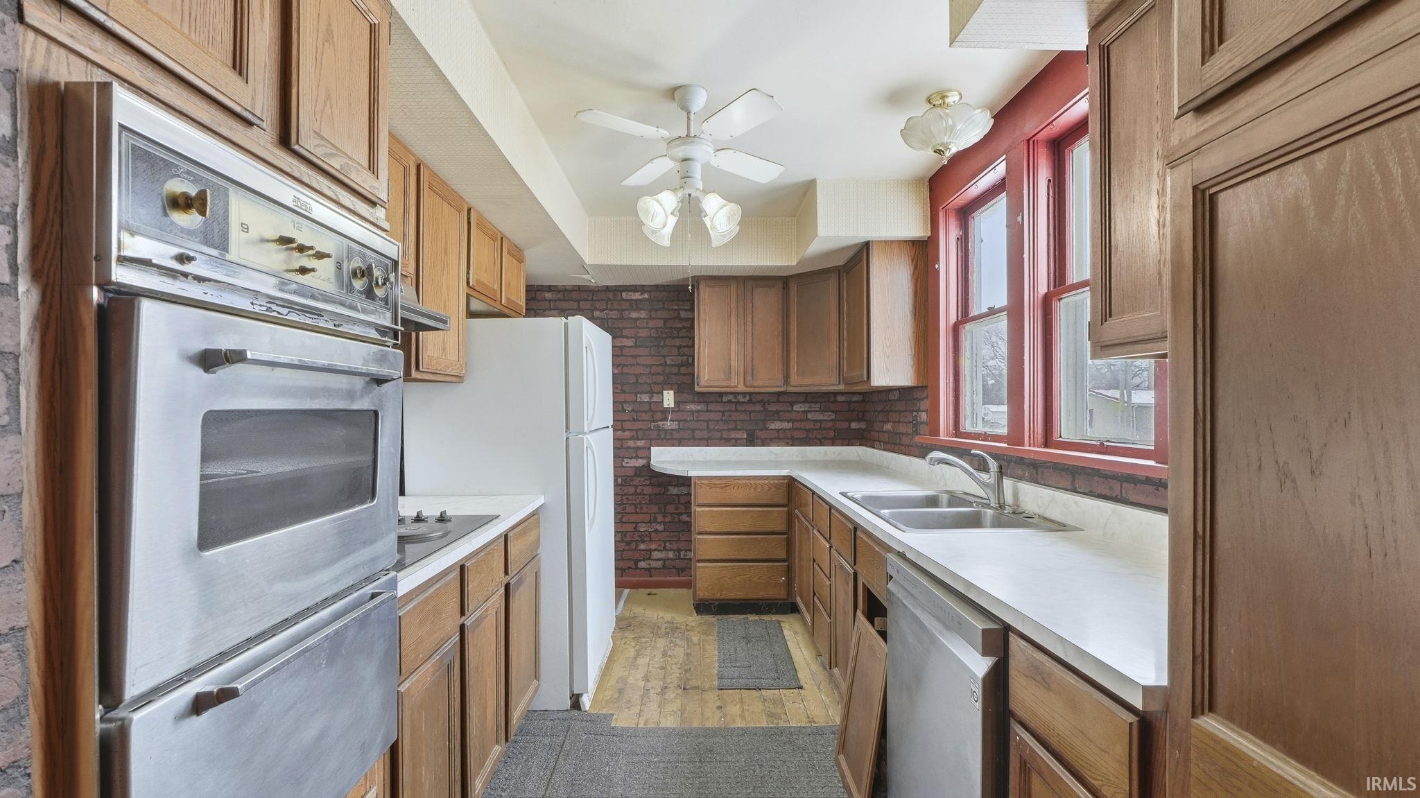 403 Walnut Street Burket, IN 46508 - Photo 14 of 35