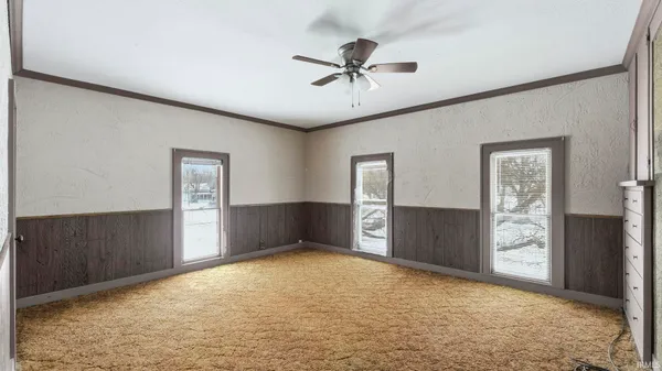 $72,100 | 403 Walnut Street, Burket, IN 46508